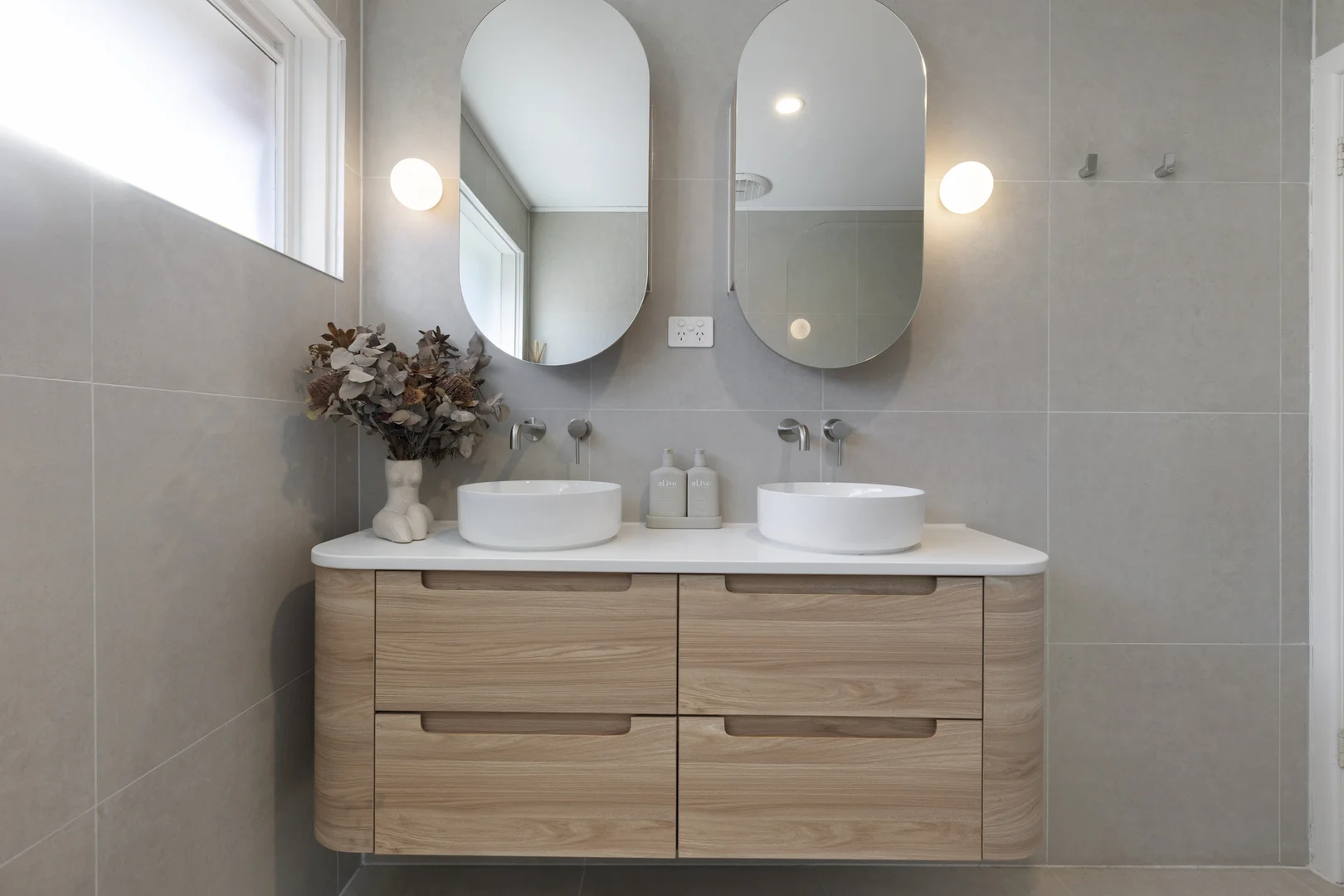 Additional image 9 of 3/2-4 Keefer Street, Mordialloc VIC 3195