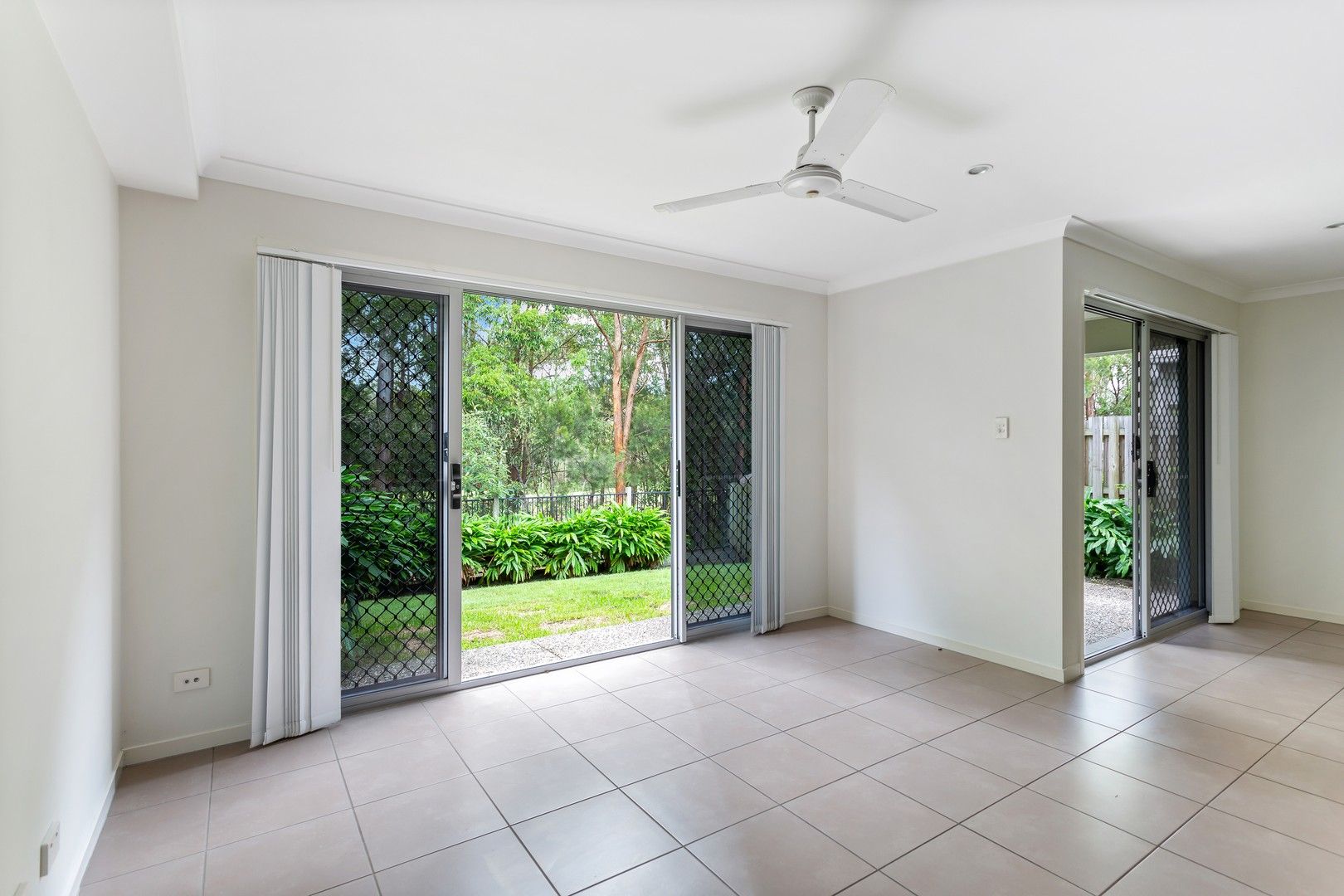 4 bedrooms Townhouse in 27/119 Copeland Drive NORTH LAKES QLD, 4509