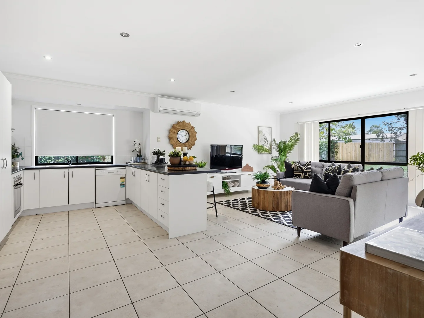 Additional image 9 of 11 Seafarer Place, Banksia Beach QLD 4507