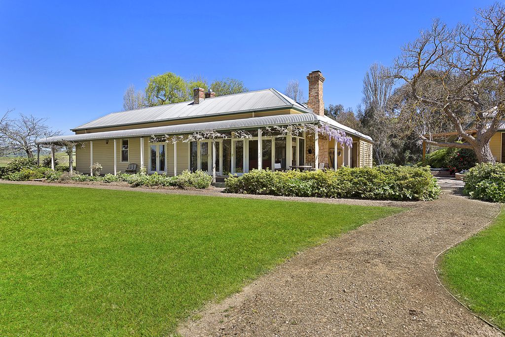 217 Donaldsons Road, ANCONA VIC 3715, Image 2