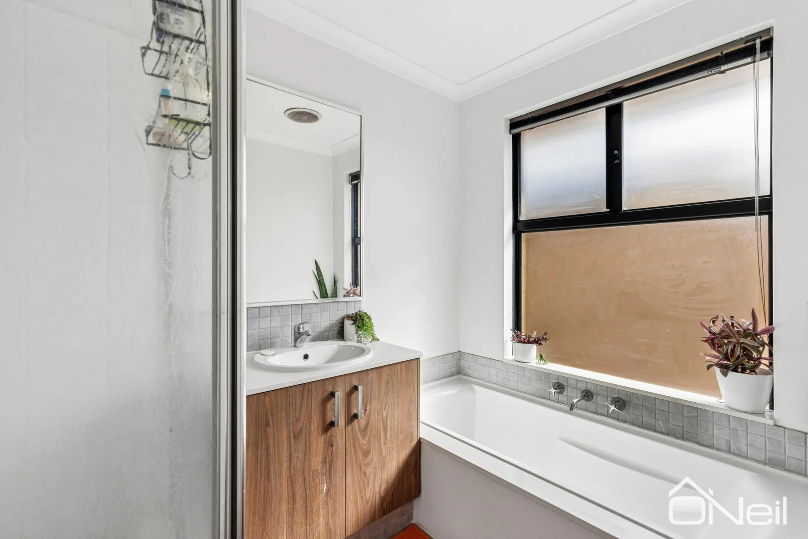 Additional image 14 of 39 Ballawarra Avenue, Byford WA 6122