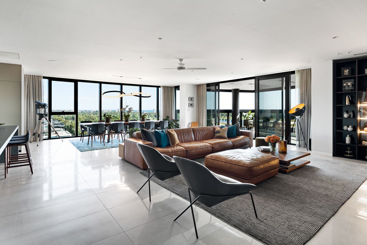 Penthouse/14 Queens Road, Melbourne VIC 3004, Image 2