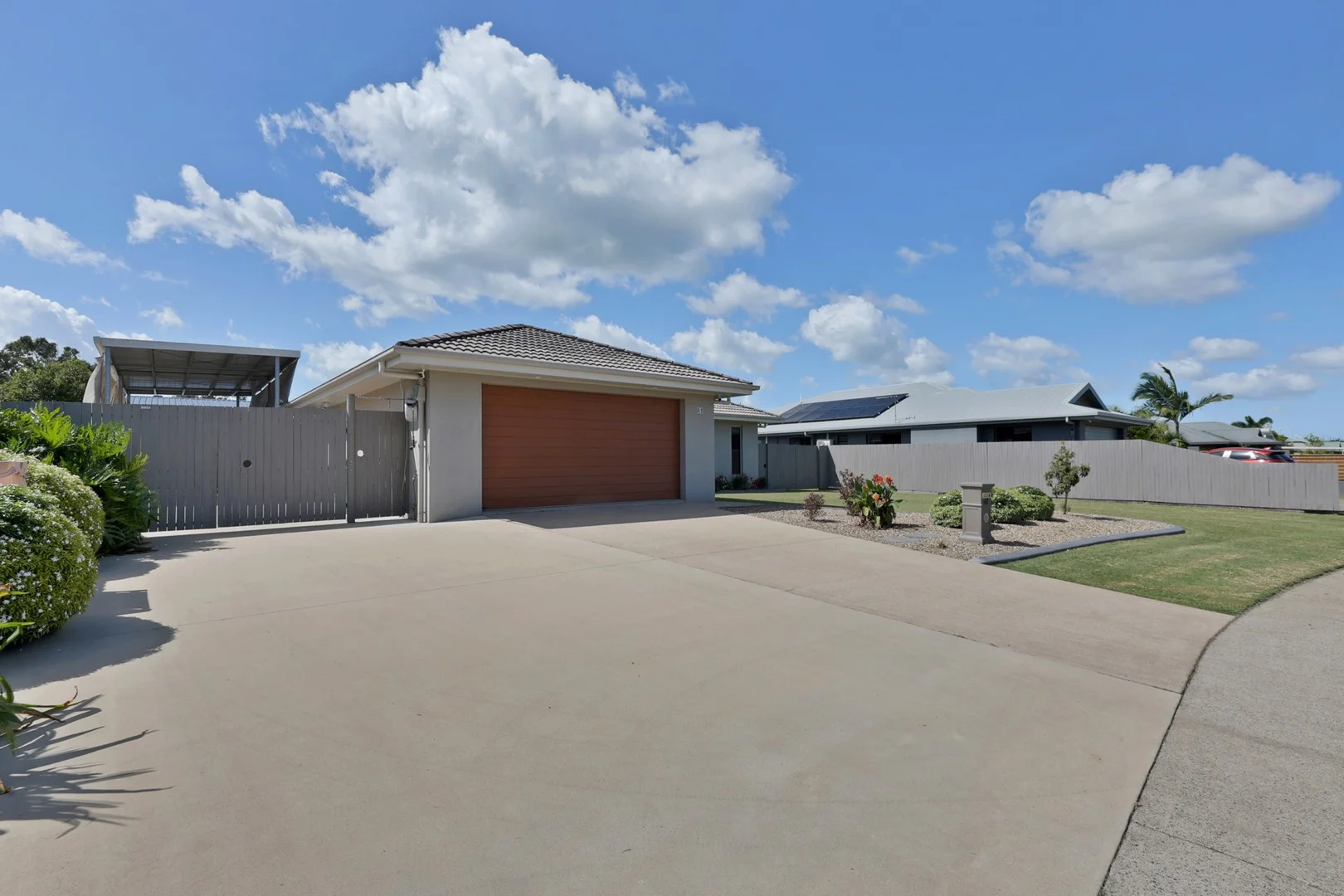 61 Poulsen Drive, Marian QLD 4753