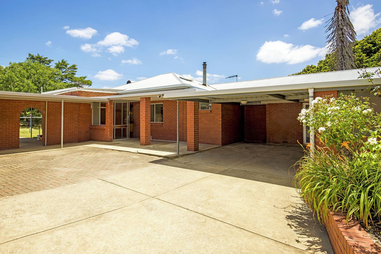 41 Richardson Road, Uraidla SA 5142, Image 0