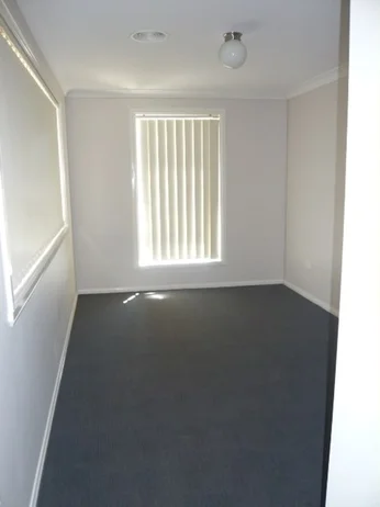 Additional image 6 of 10B Vine Street, South Bathurst NSW 2795