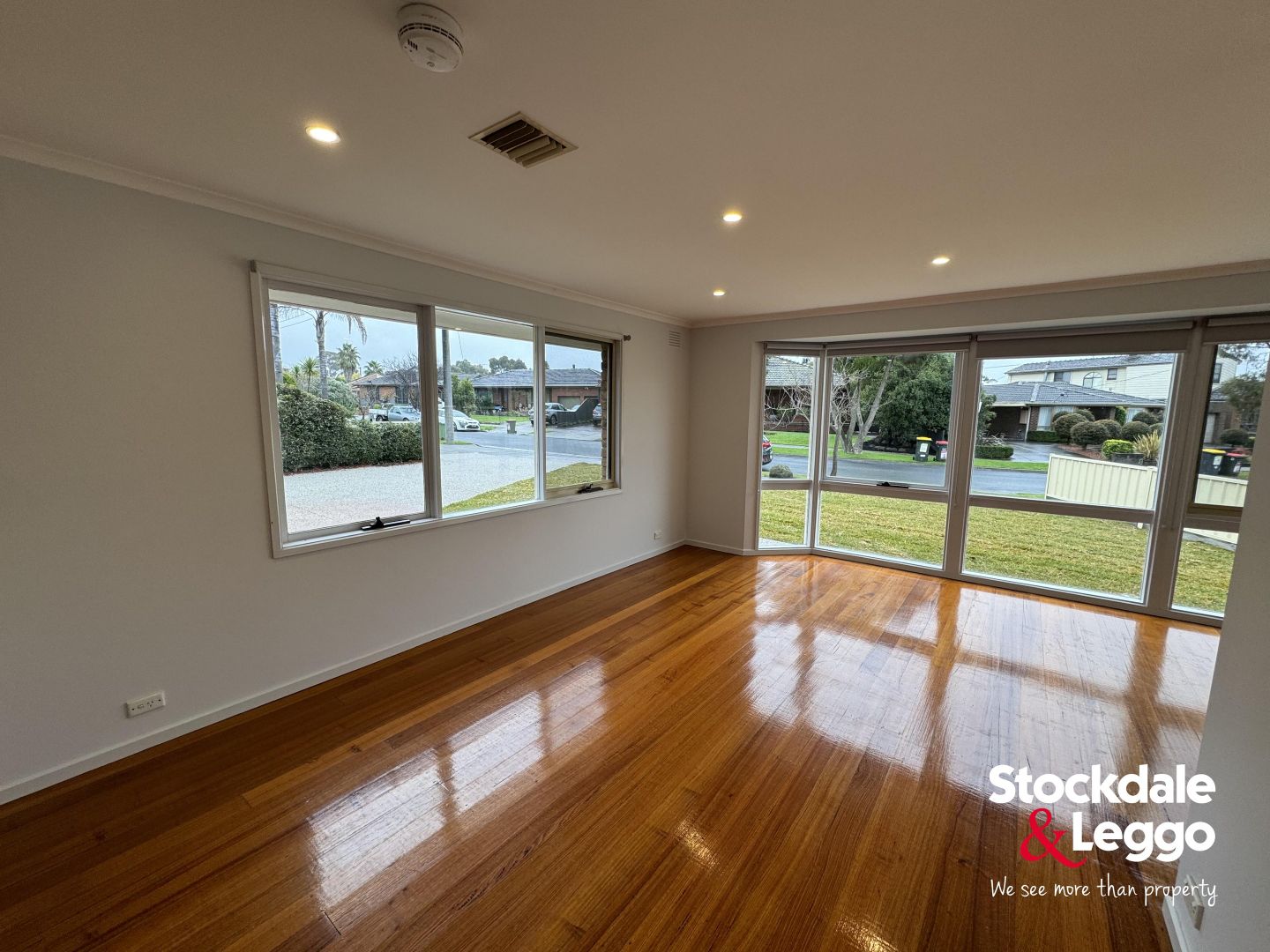 9 Gainford Court, Greenvale VIC 3059, Image 1