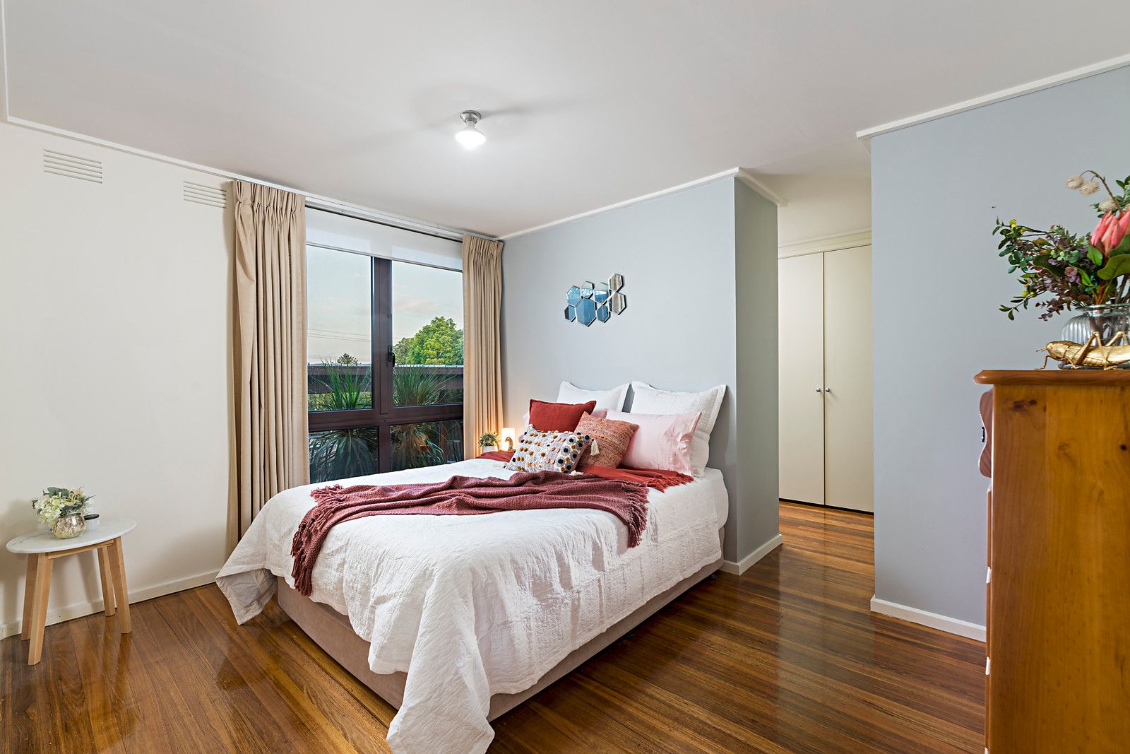 167 Grandview Grove, Rosanna VIC 3084, Image 2