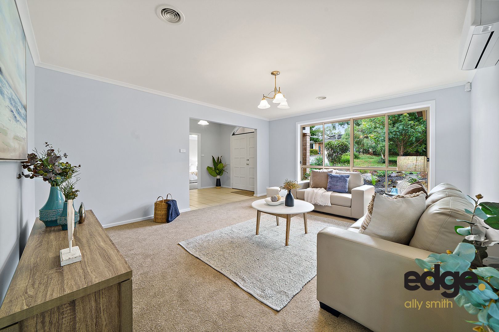 8 Burrendong Street, Duffy ACT 2611, Image 2
