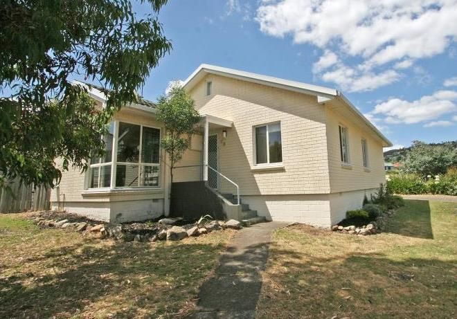 19 Bass Street, Warrane TAS 7018, Image 0