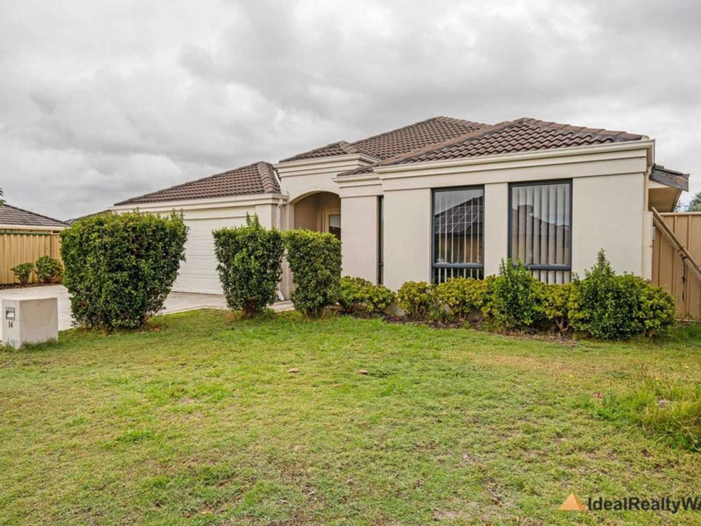 14 Minstrell Road, Bertram WA 6167, Image 1