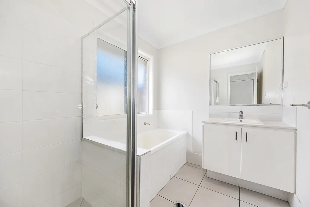 Additional image 13 of 34 Wicker Road, Park Ridge QLD 4125