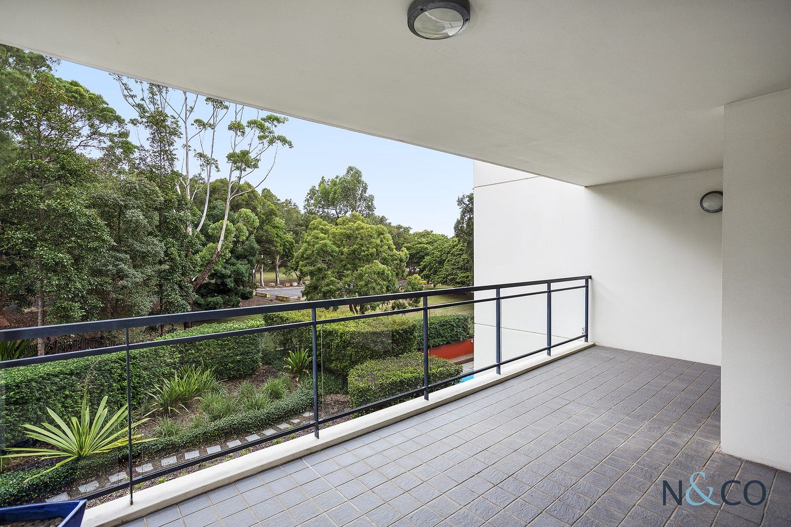 3 bedrooms Apartment / Unit / Flat in 8/1 Bayside Terrace CABARITA NSW, 2137