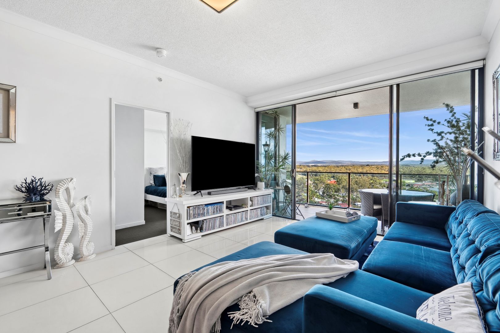 21108/5 Harbour Side Court, Biggera Waters QLD 4216, Image 1