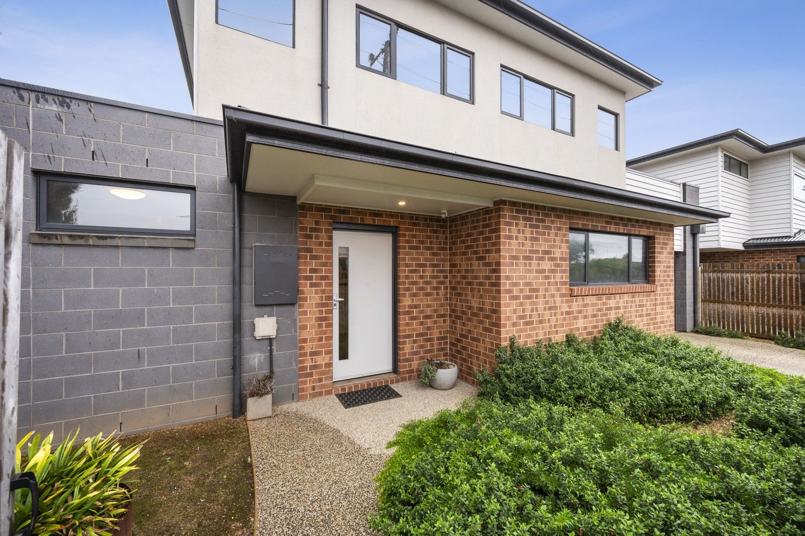 2 bedrooms Townhouse in 60 Britannia Street GEELONG WEST VIC, 3218