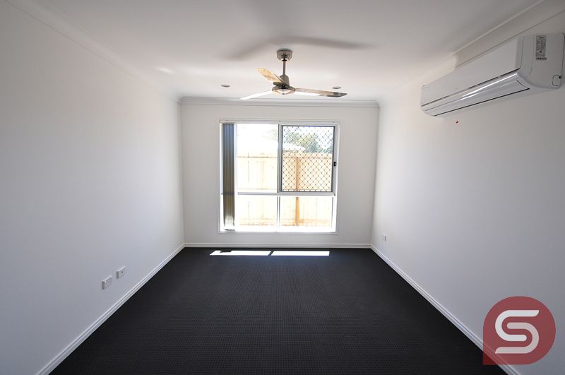 38 Feather Ct, Morayfield QLD 4506, Image 2