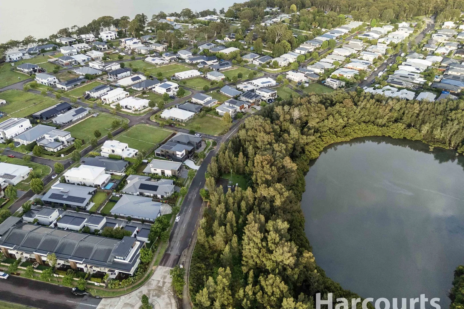 Additional image 39 of 54 Trinity Point Drive, Morisset Park NSW 2264