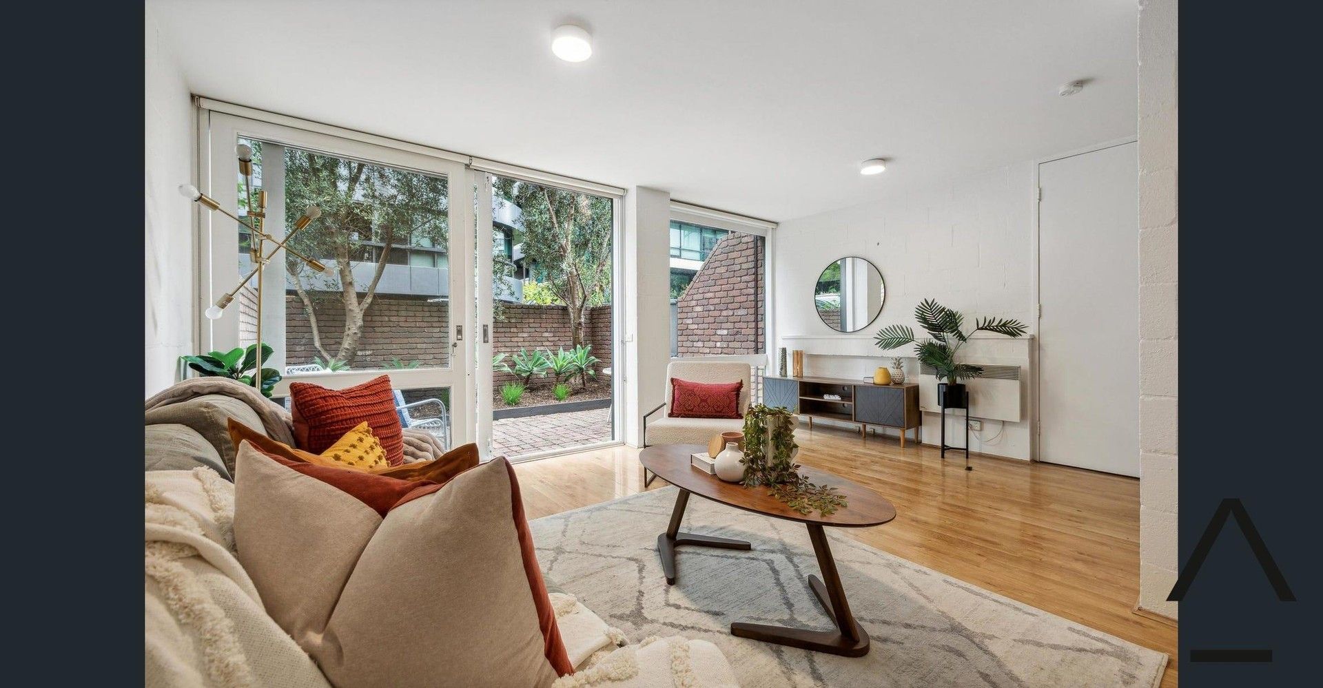2 bedrooms Apartment / Unit / Flat in 27/458 St Kilda Road MELBOURNE VIC, 3000