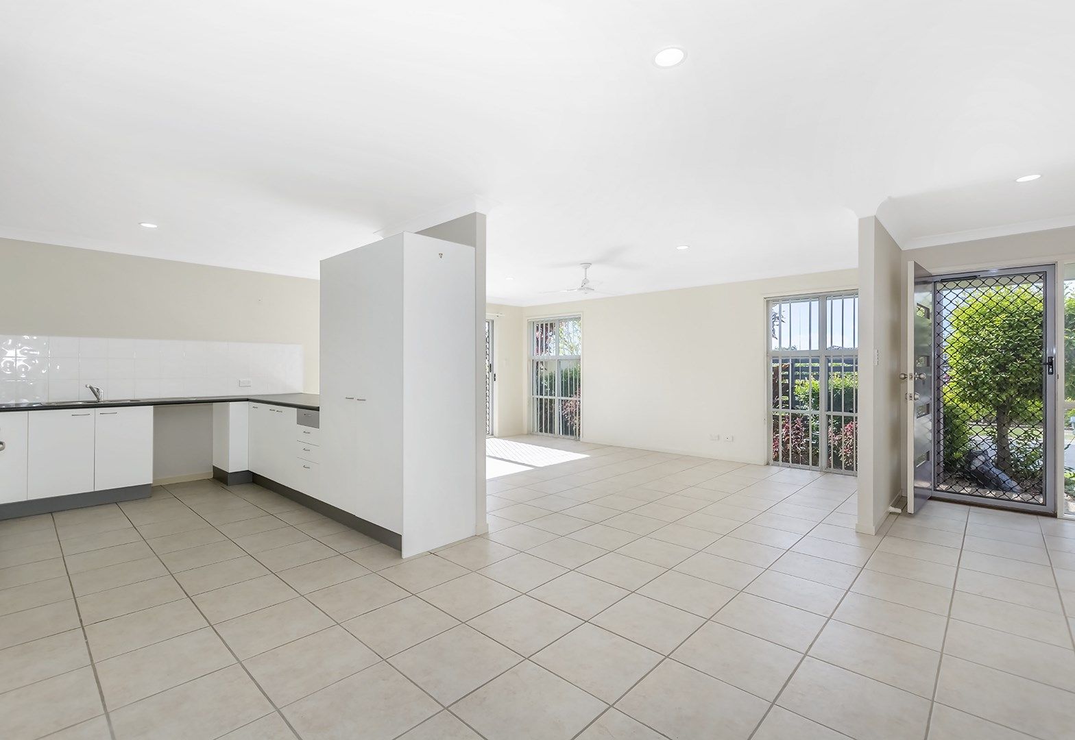 2/27 Freestone Drive, Upper Coomera QLD 4209, Image 0