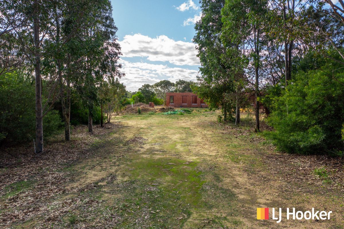 21 Glenwood Place, Woodridge WA 6041, Image 2