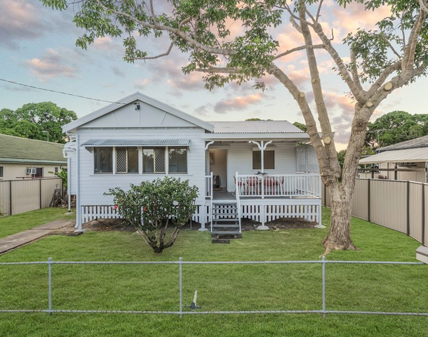 102 Railway Avenue, Railway Estate QLD 4810