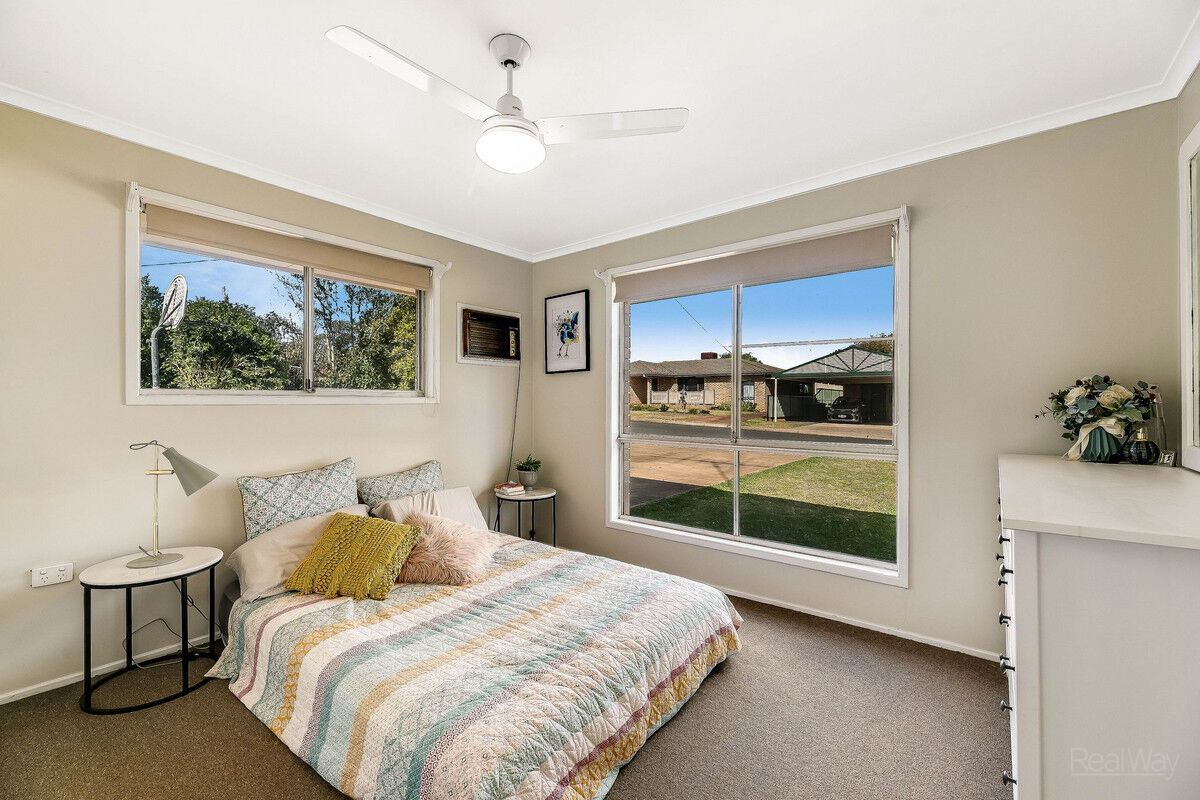 22 Cabarita Crescent, Glenvale QLD 4350 House For Rent Domain