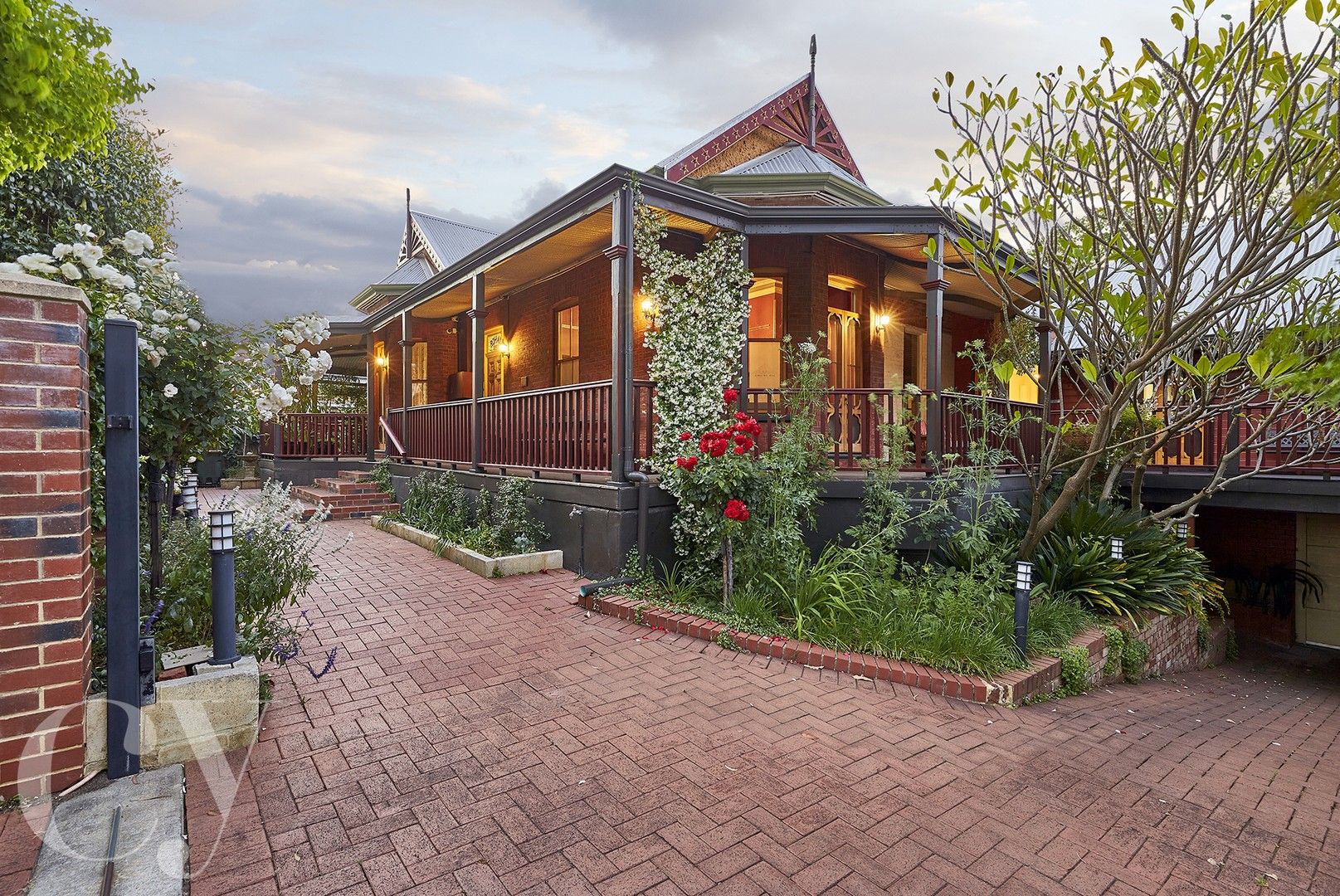 18 Victoria Street, Guildford WA 6055 Domain