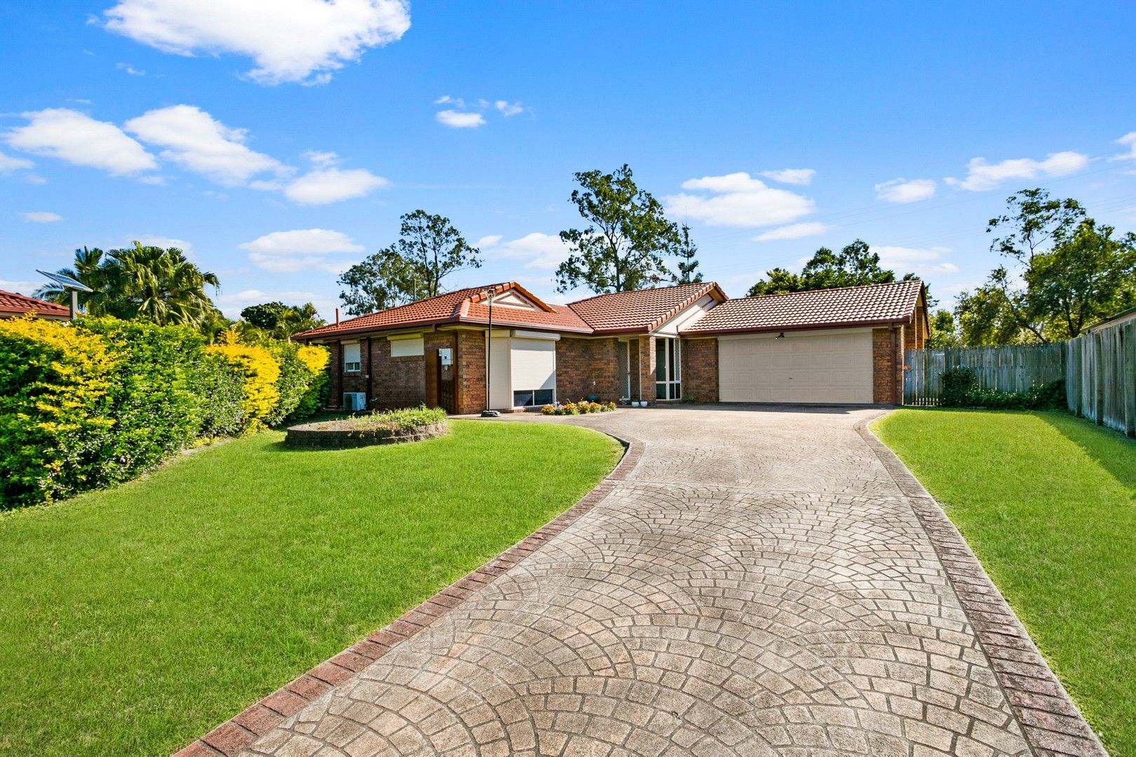 24 Silkwood Court, Warner QLD 4500, Image 2