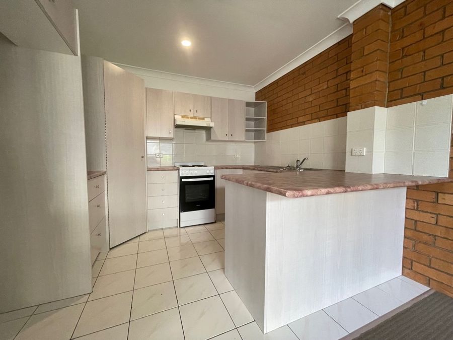 11/11 Newtown Street, East Ipswich QLD 4305, Image 2