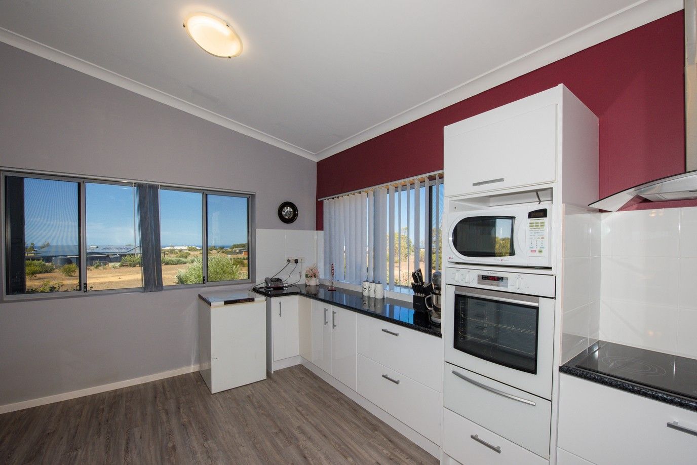 61 Wittenoom Circle, White Peak WA 6532, Image 2