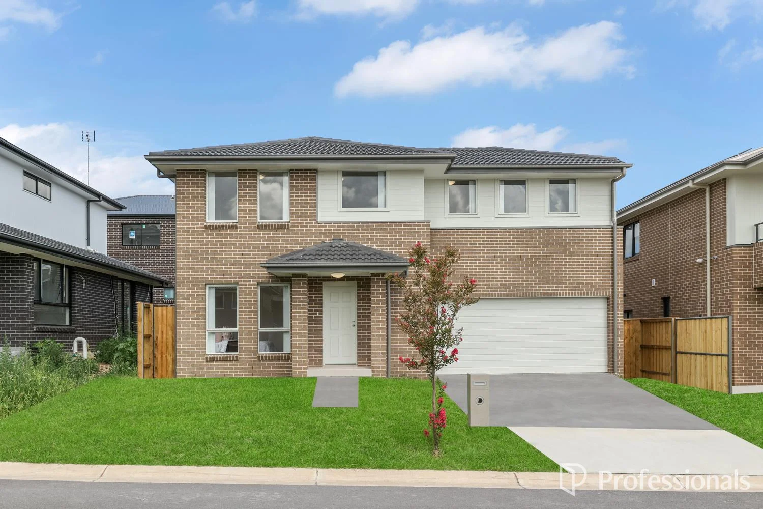 4 Ardennes Street, Box Hill NSW 2765