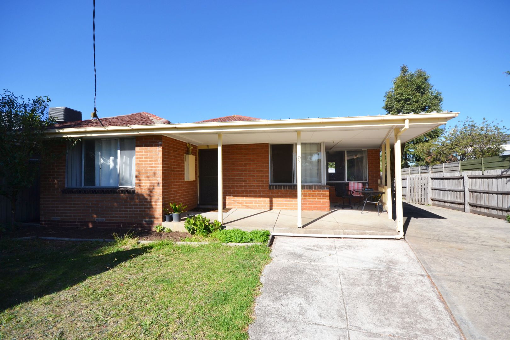 10 Luzon Court, Lalor VIC 3075, Image 1