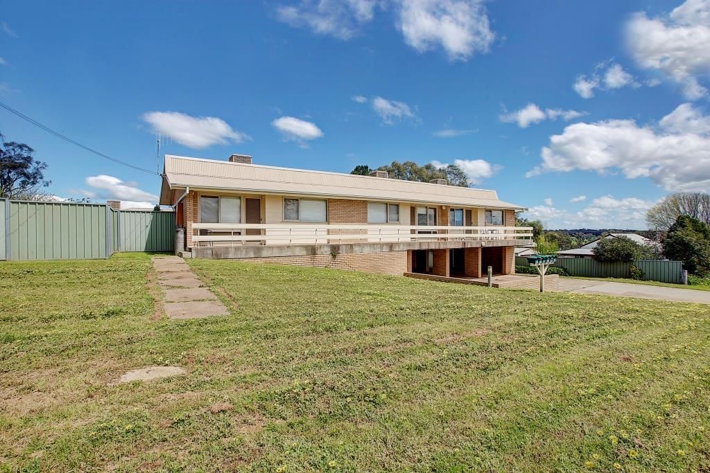 Units 1-6/70-72 Yarrow Street, Dunedoo NSW 2844, Image 1