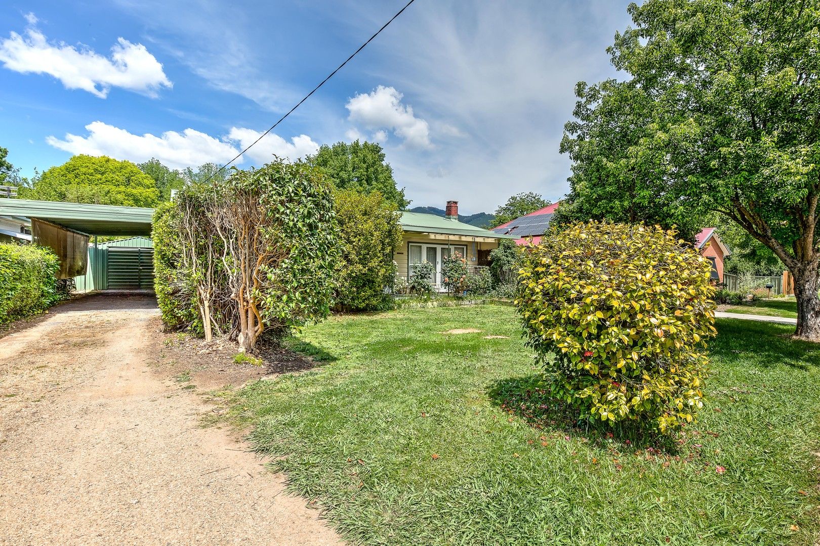 8 Brooks Street, Bright VIC 3741, Image 0