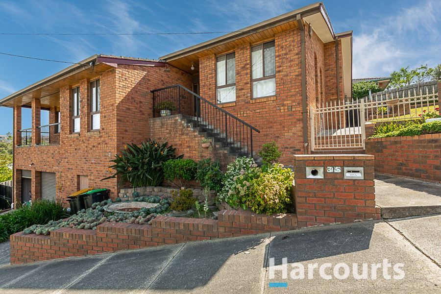 35 Burchall Grove, Dandenong North VIC 3175, Image 1