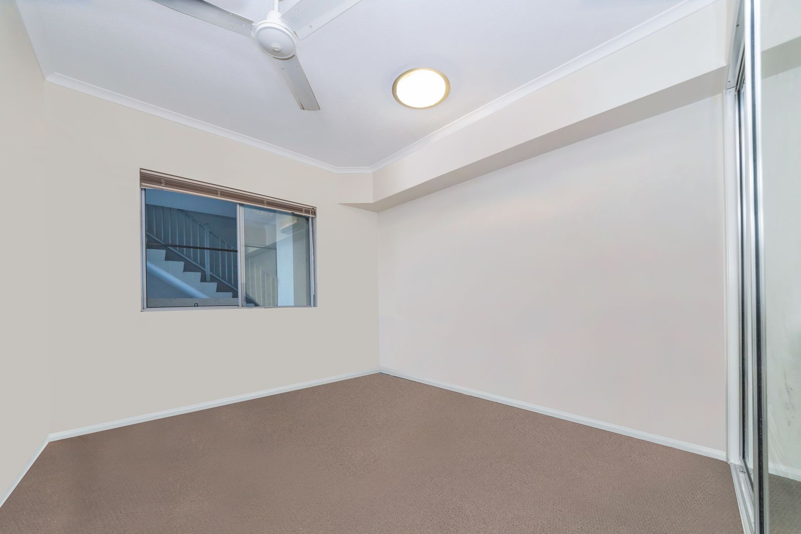 20/1 Gregory Street, North Ward QLD 4810, Image 2