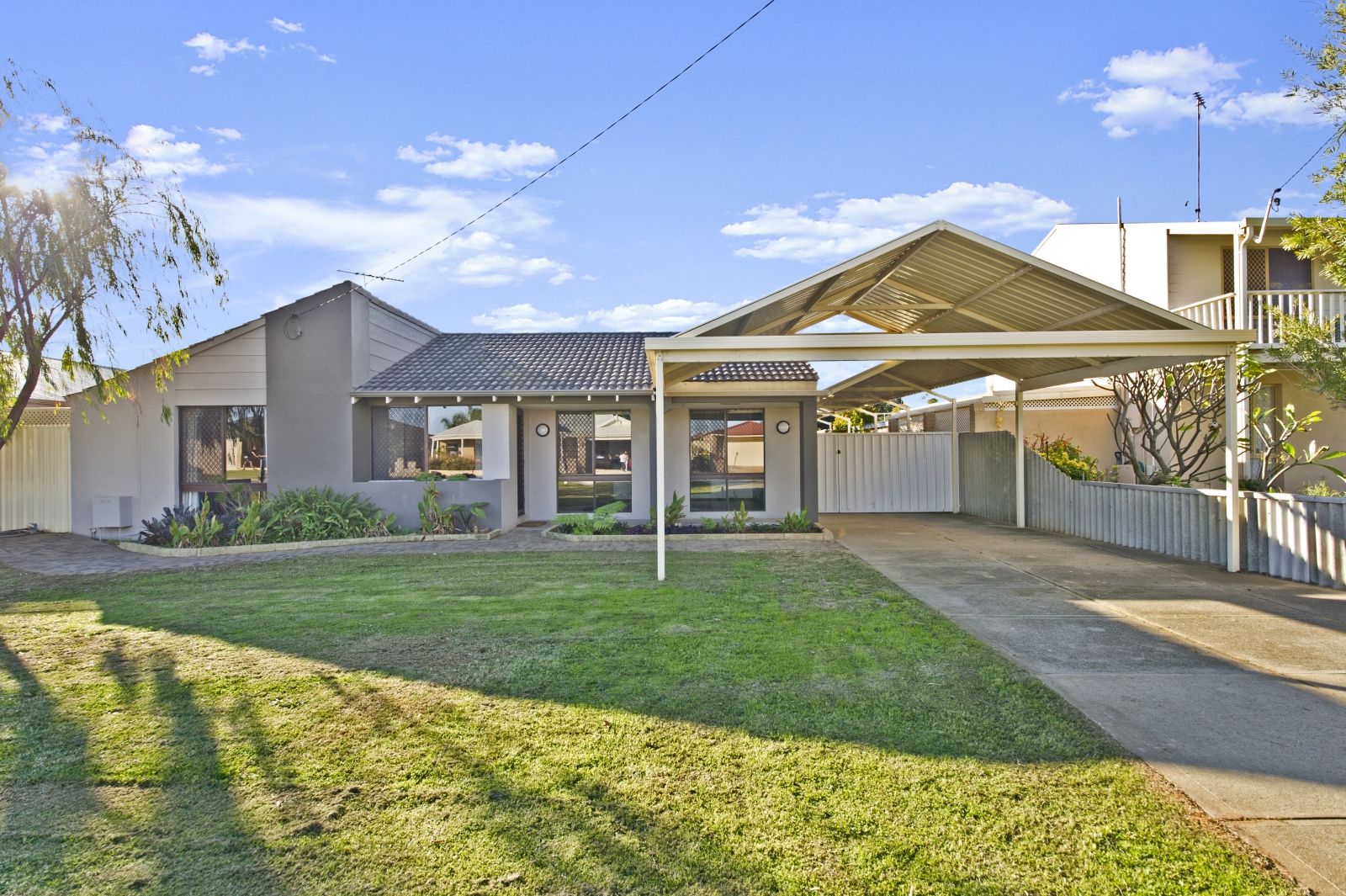 5 Maroonah Road, Golden Bay WA 6174, Image 0