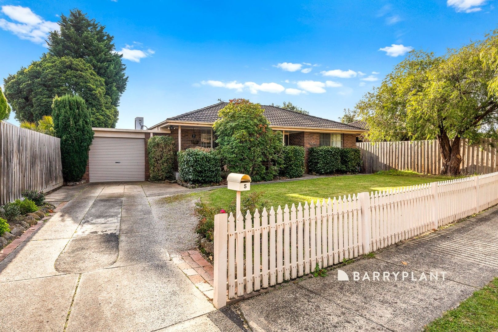 5 Lydia Mary Drive, Berwick VIC 3806, Image 0