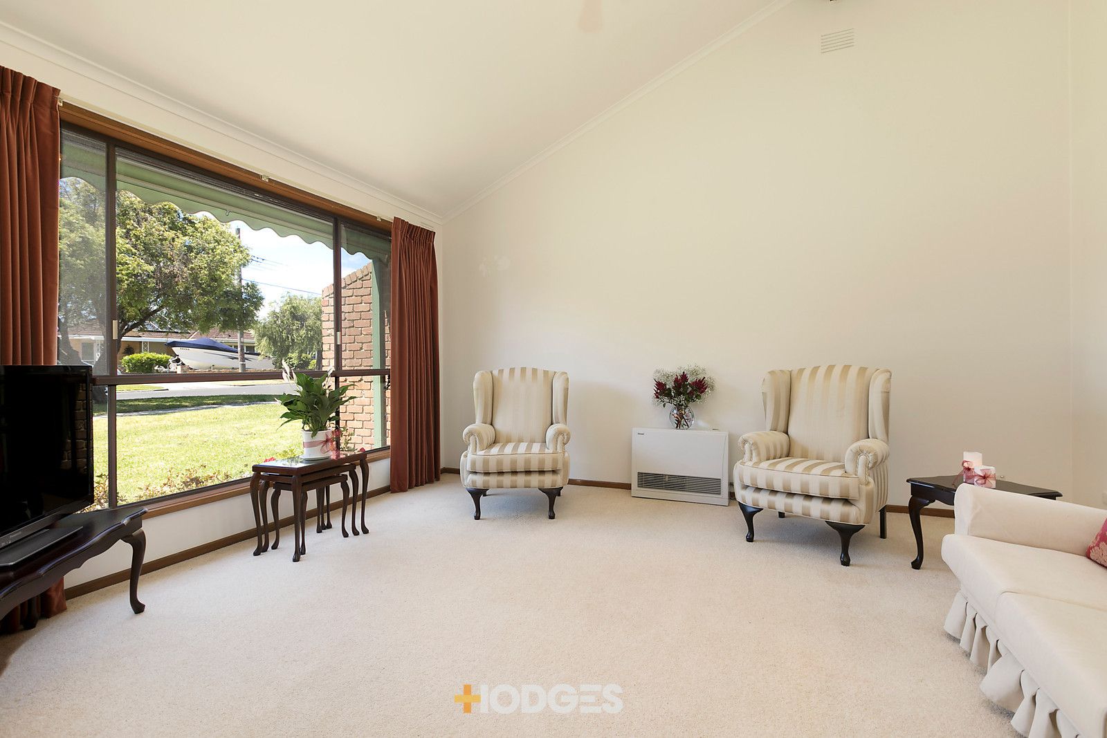 2 Woodland Drive, Cheltenham VIC 3192, Image 2