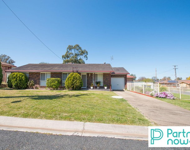 10 Glengarvin Drive, Oxley Vale NSW 2340