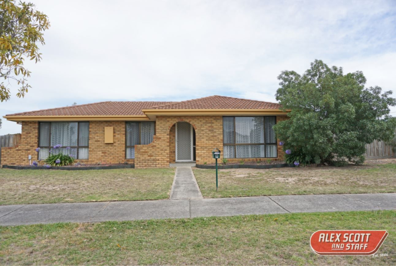 9 Verona Drive, Hampton Park VIC 3976