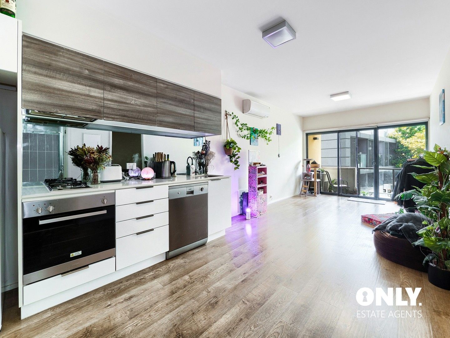 1 bedrooms Apartment / Unit / Flat in 105/86 Cade Way PARKVILLE VIC, 3052