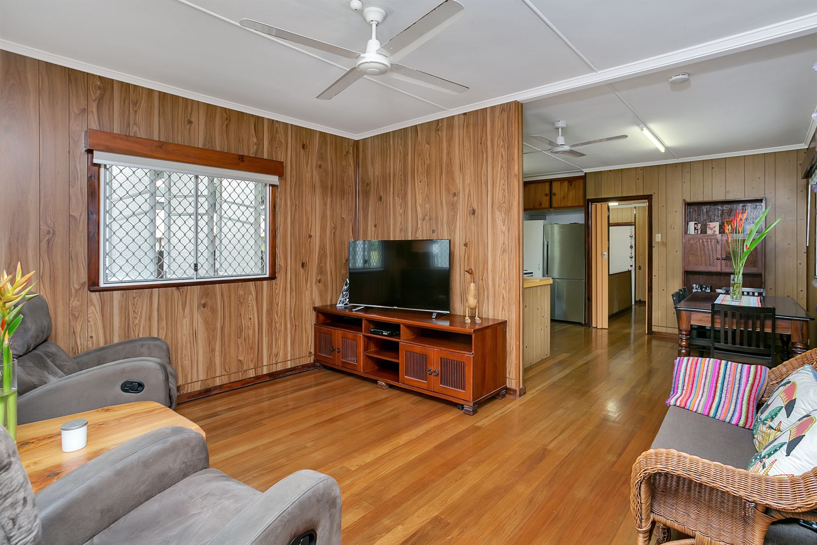 221 Spence Street, Bungalow QLD 4870, Image 2