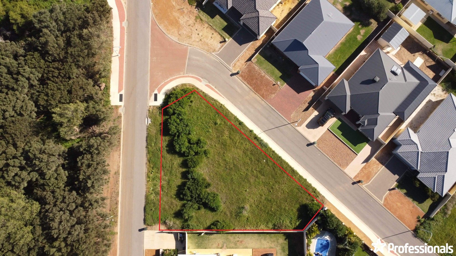 75 Stillwater Avenue, Drummond Cove WA 6532 Domain