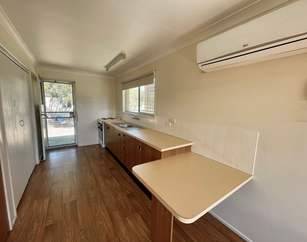 4/13-15 Mann Street, Chinchilla QLD 4413