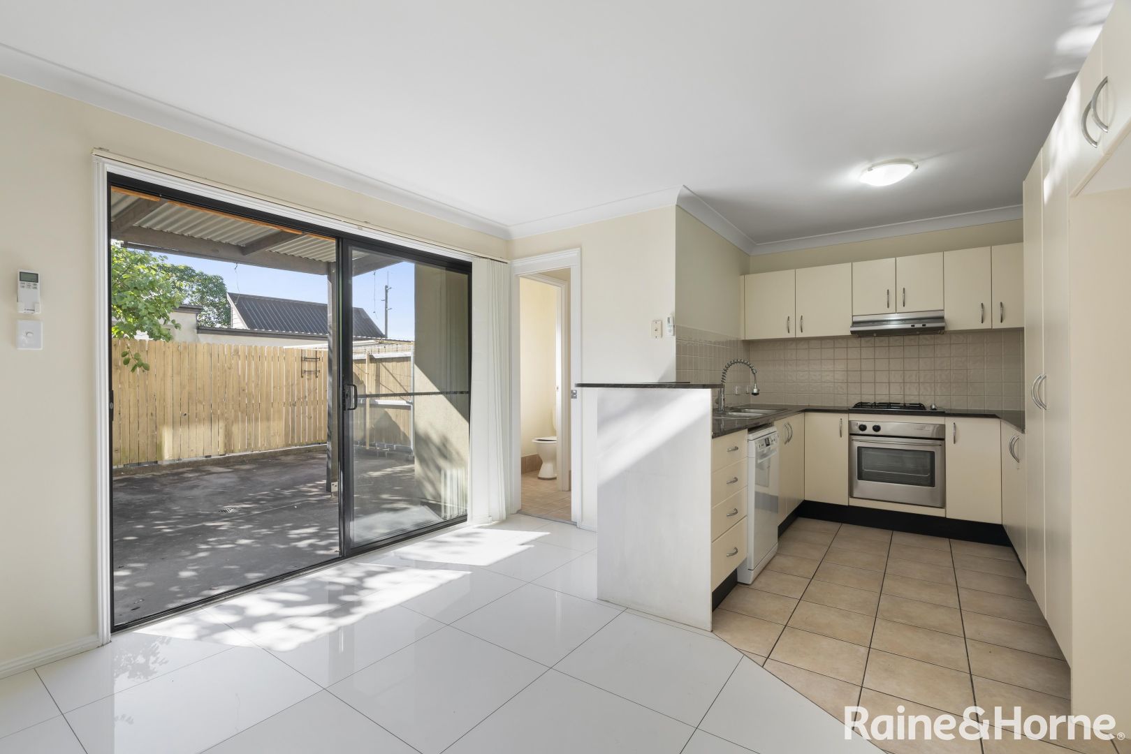 16/55-59 Dwyer Street, North Gosford NSW 2250, Image 2