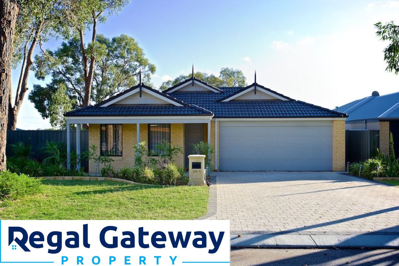 3 bedrooms House in 96B Beauchamp Loop WELLARD WA, 6170