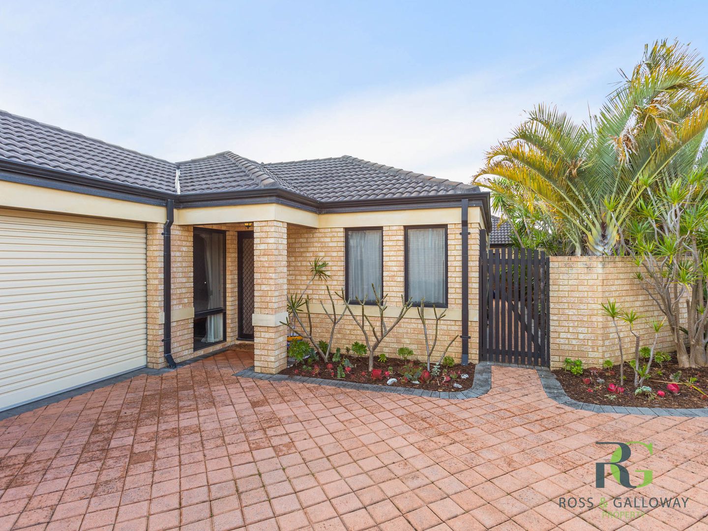 2/10 Widdicombe Street, Myaree WA 6154, Image 1