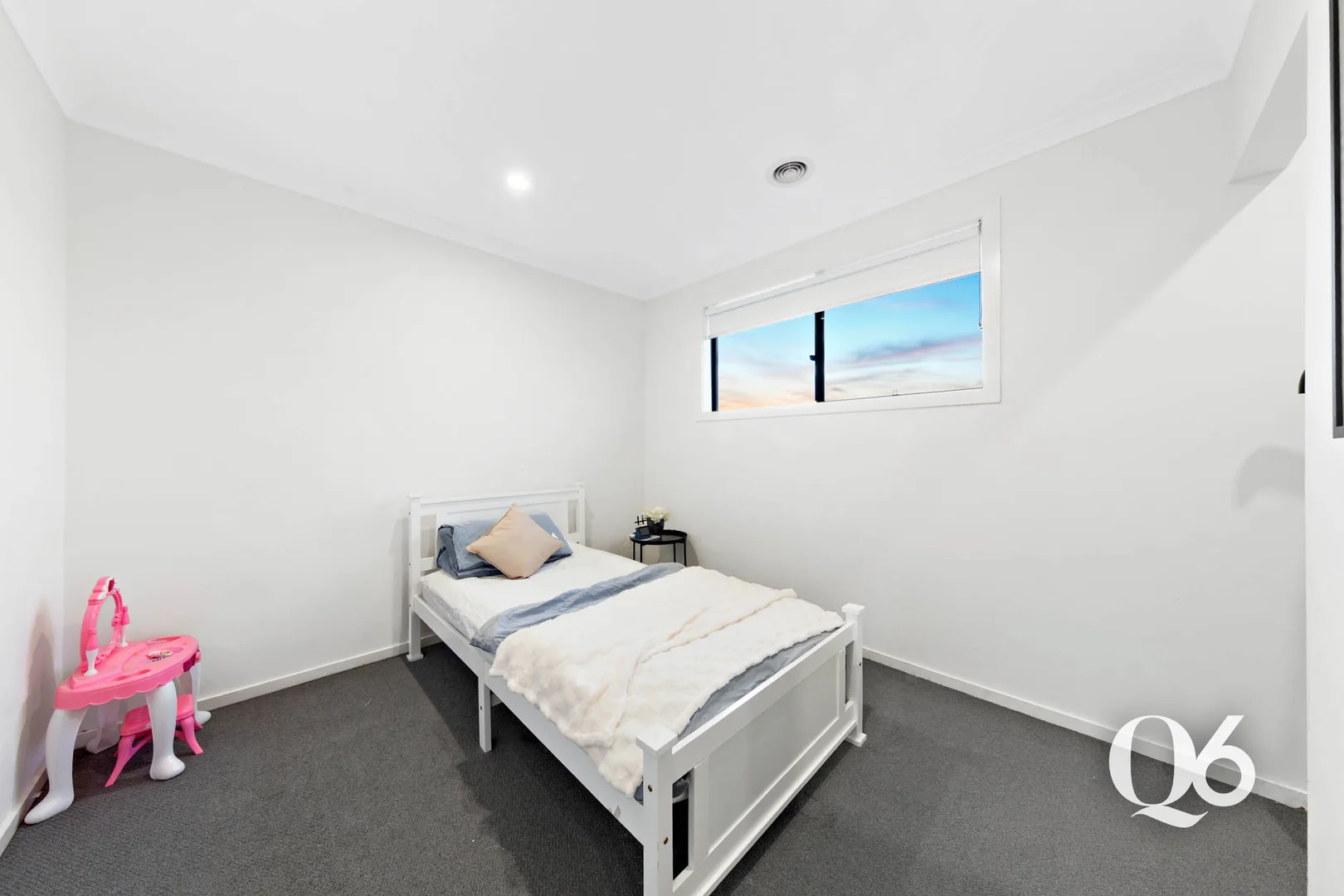 Additional image 23 of 21 Harrier Cct, Deanside VIC 3336