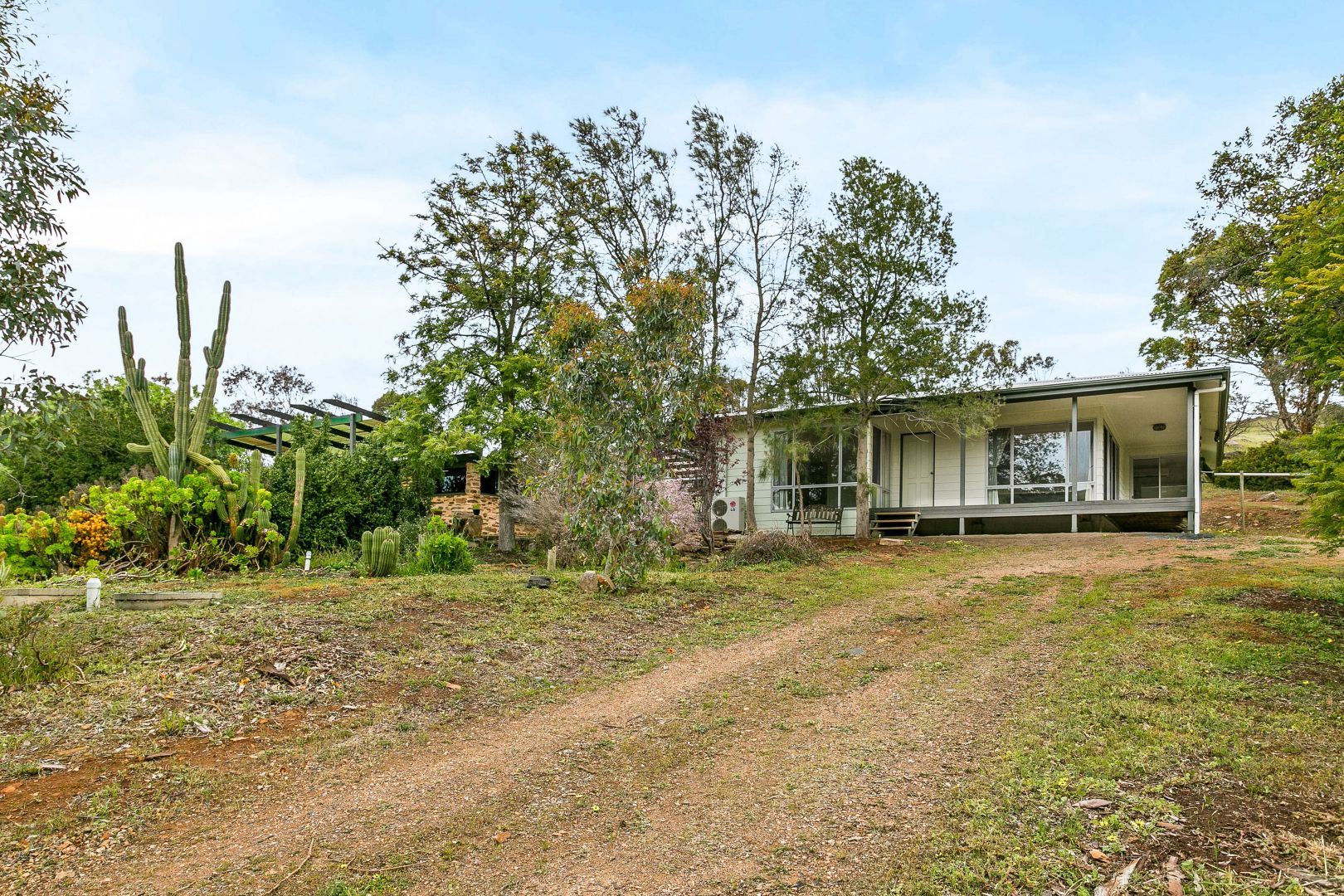 1390 Randell Road, Palmer SA 5237, Image 2