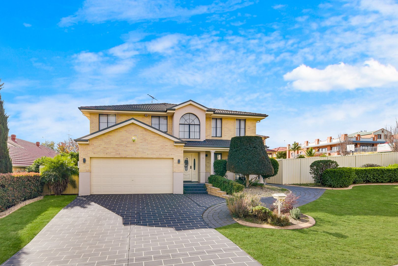 70 Glen Alpine Drive, Glen Alpine Property History & Address Research